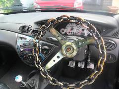 Chain steering but comfortable