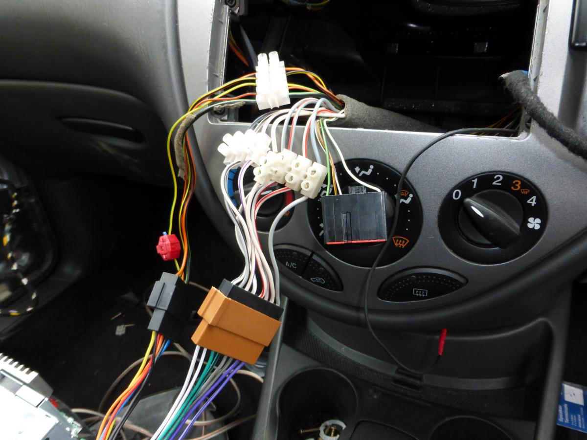 Ford Focus Mk1 04 Stereo Head Unit Problem Ford Focus
