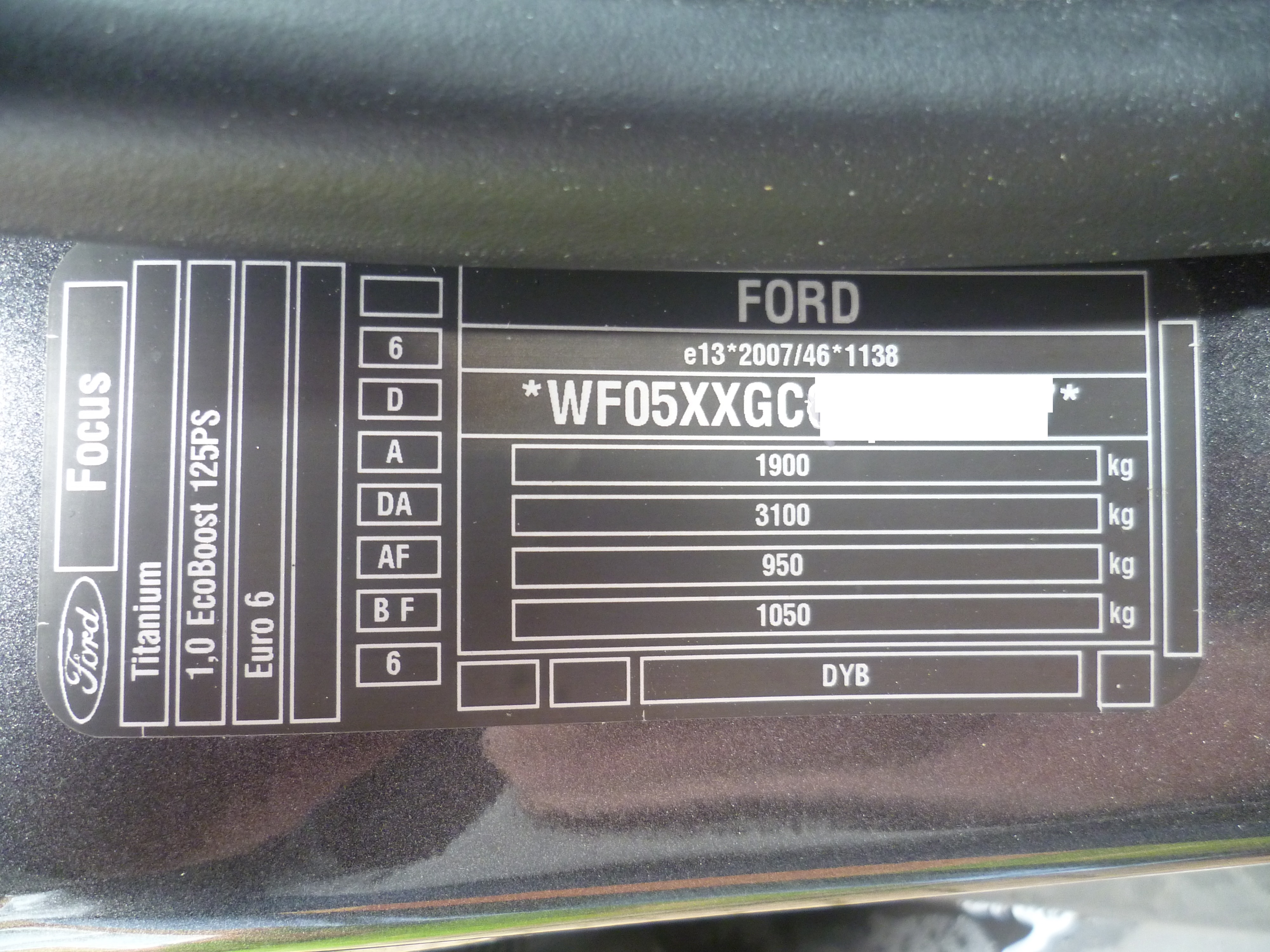 Форд фокус где код краски. Номер краски Форд фокус 3. 7м5а-1532-АА код краски Форд фокус 2 Рестайлинг седан. Код краски f3 Форд фокус. Код краски Форд фокус 2kv.