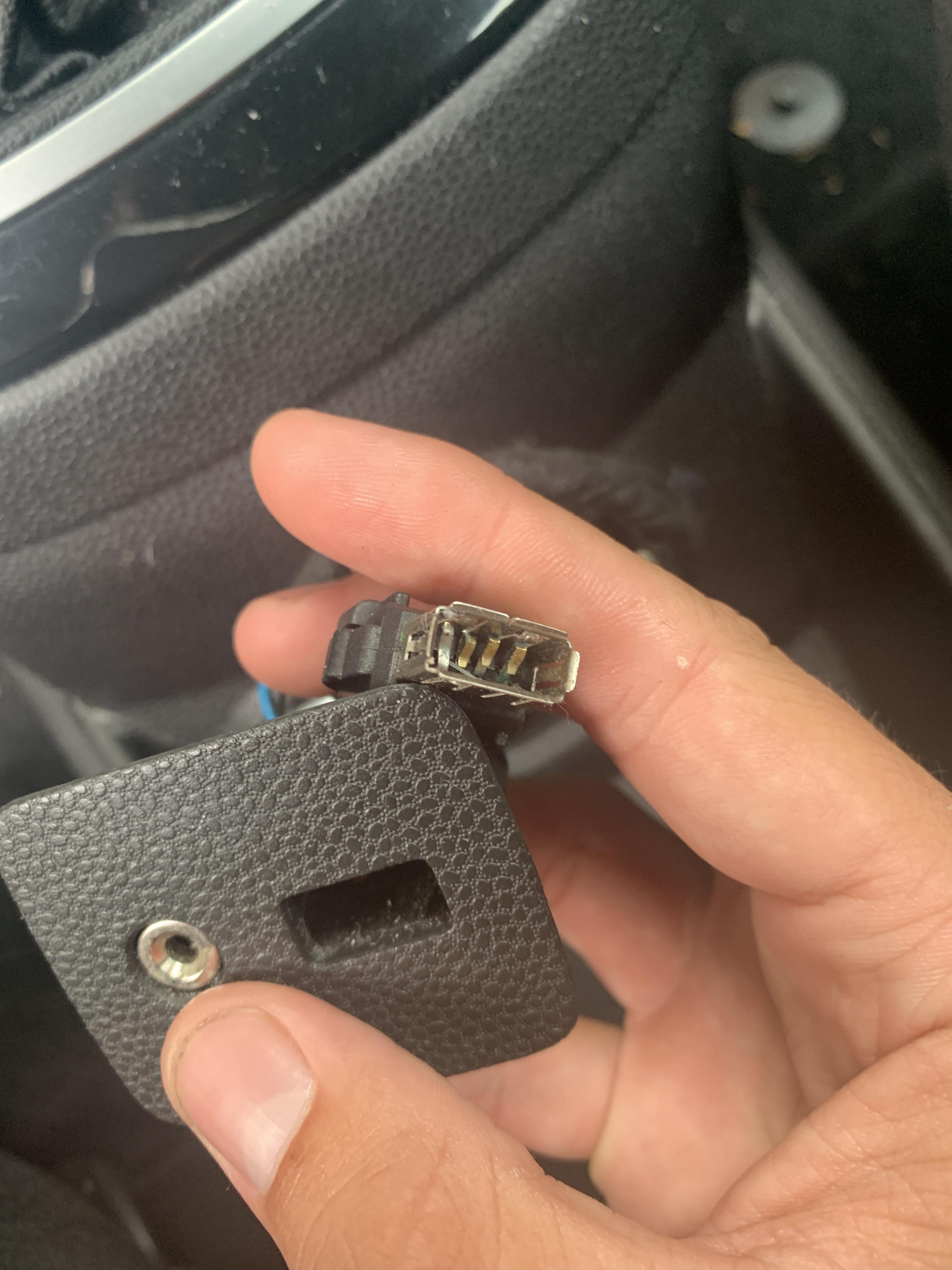 USB Port Replacement Ford Fiesta Club - Ford Owners Club - Ford