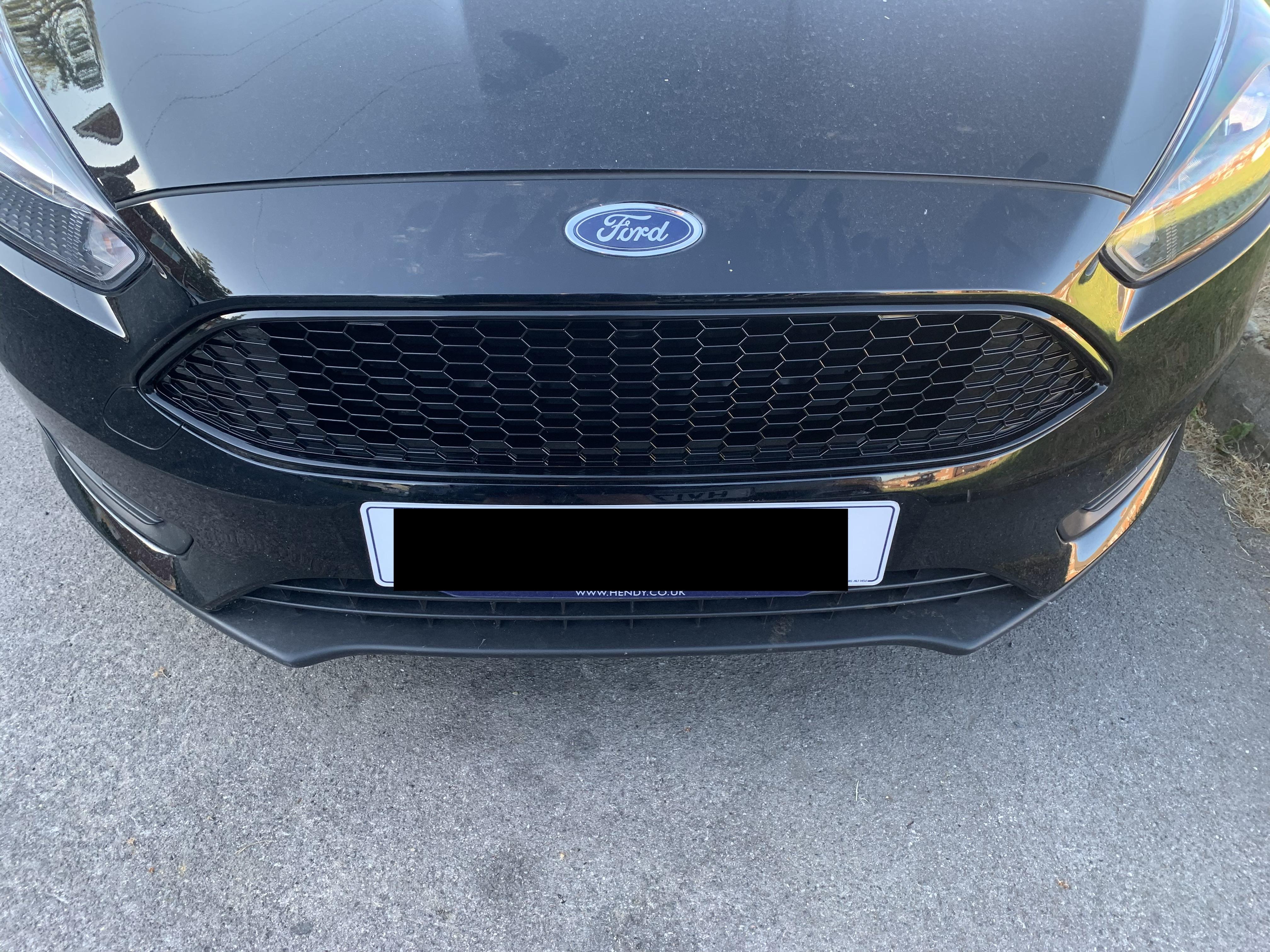 Replacing Ford Focus Grille (2018) - Ford Focus Club - Ford Owners Club -  Ford Forums