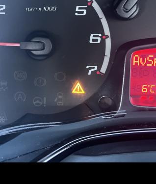 Ford KA 15 Plate Warning triangle on dashboard with ! - Ford KA ...